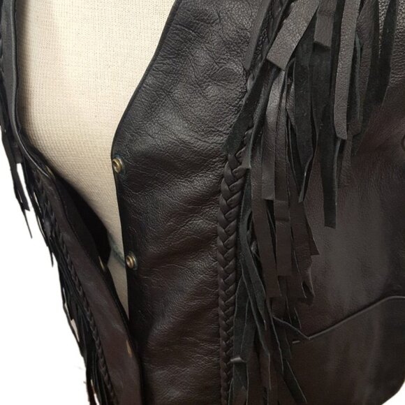 Women’s Leather Motorcycle Vest with Fringe Design - Picture 2 of 4